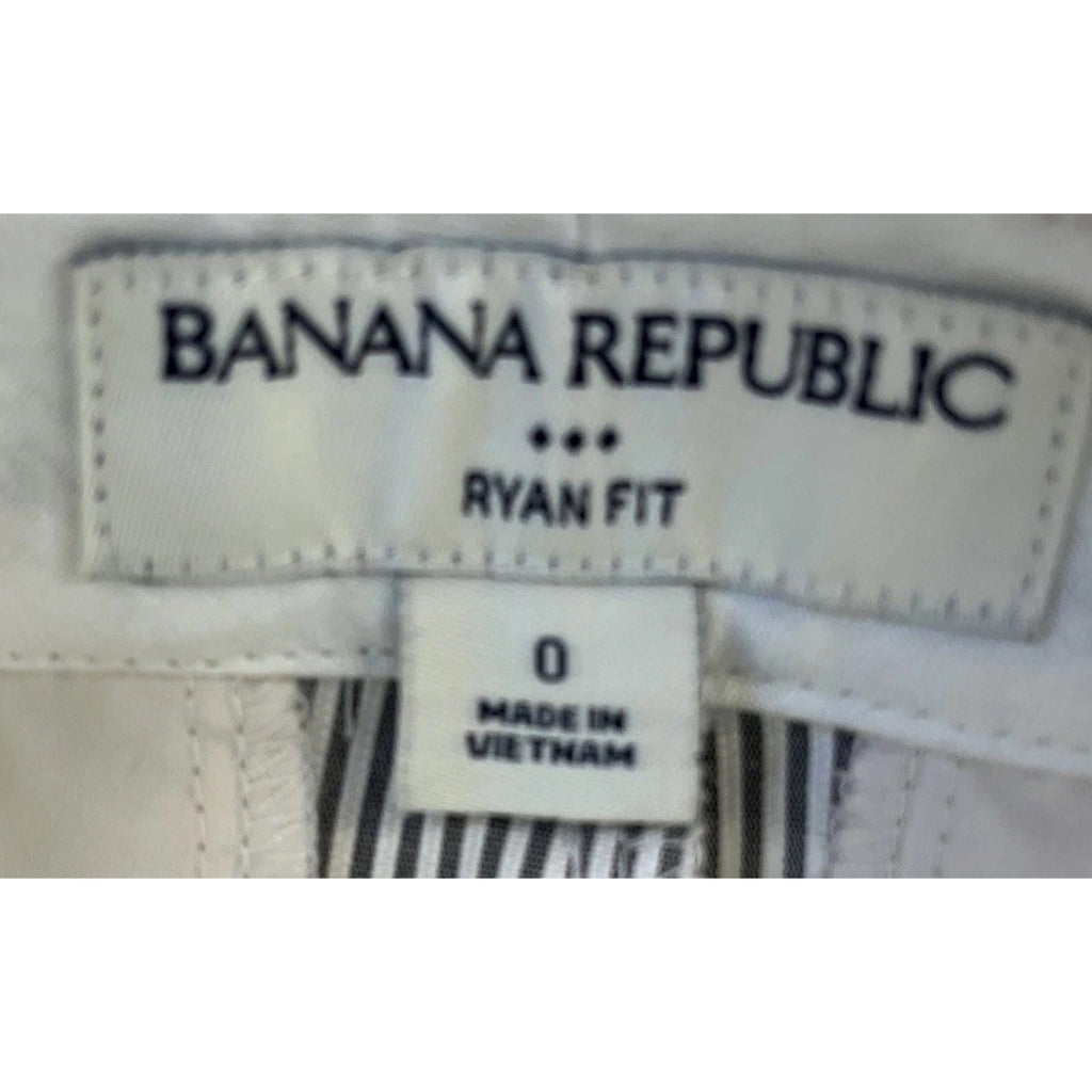 Banana Republic Ryan Fit Shorts Size 0 White and Grey Striped 29x11