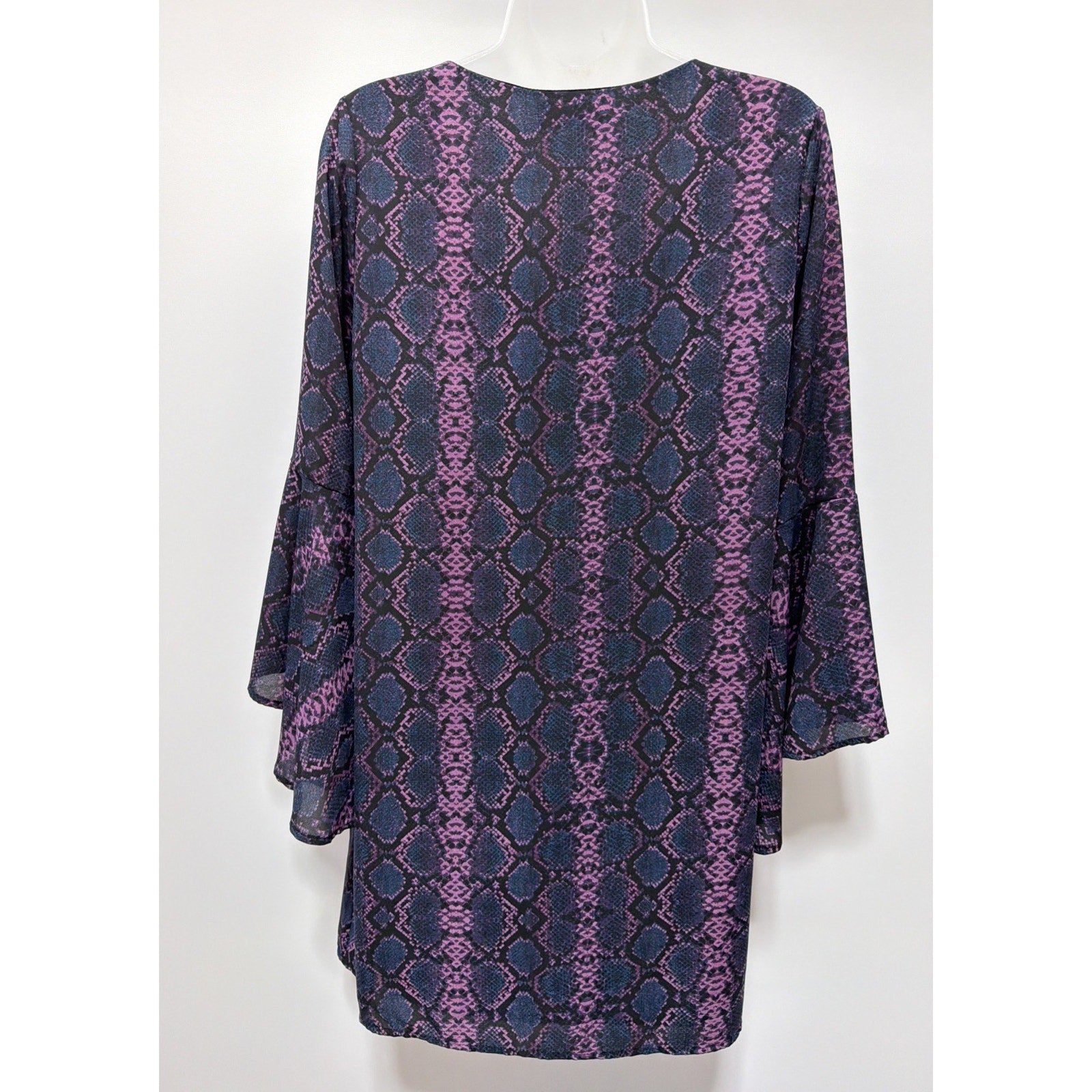 Peach love Purple Snakeskin Print dress Long Sleeves V-neck lined Dress Size S