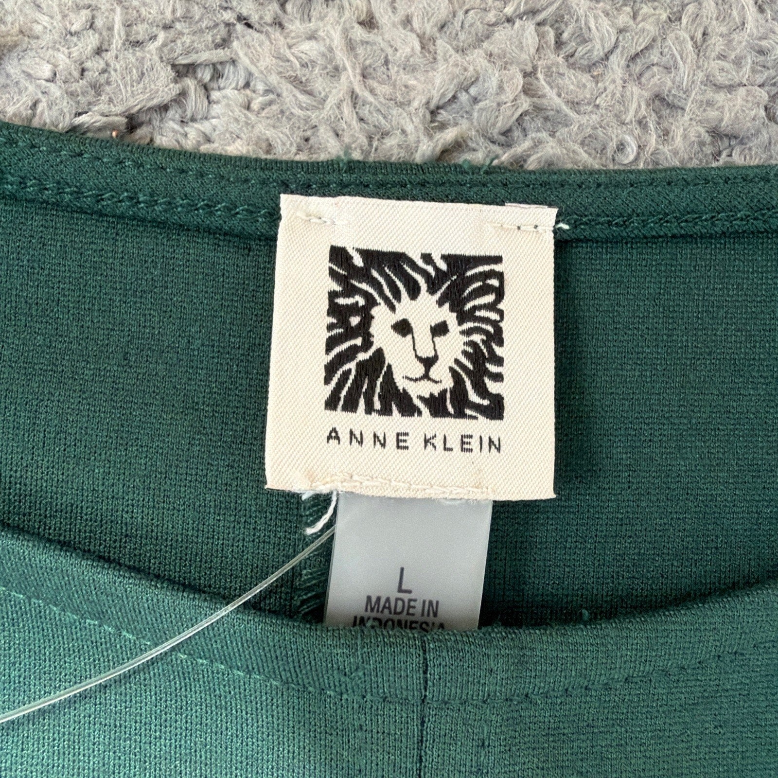 Anne Klein Womens L Green Knit Top NWT Boat Neck Long Sleeve Stretch Blouse