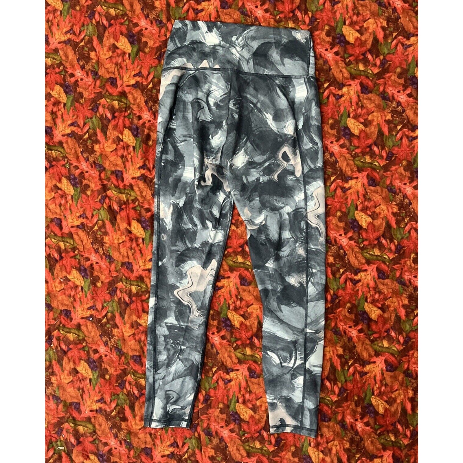 Fabletics Powerhold High Waisted 7/8 Leggings Marbling Pine Extra Small