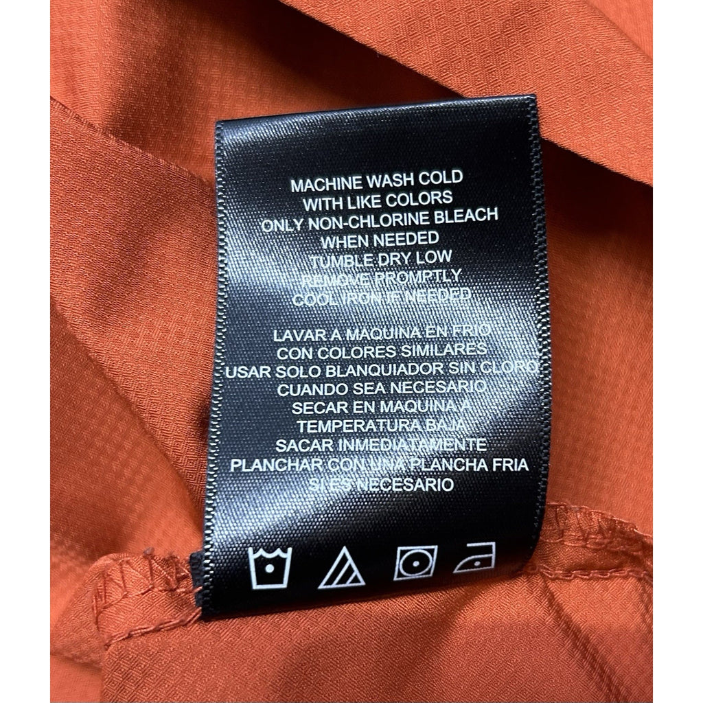 SpiderWire Men's Short Sleeved Button Down Fishing Shirt. Size XL