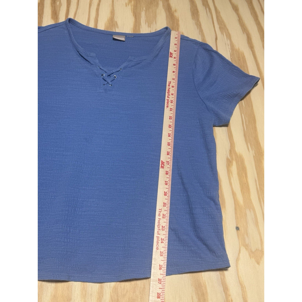 Chico's Blue Short Sleeve Pullover Knit Front Tied Women’s 2 (no tag) Measures L