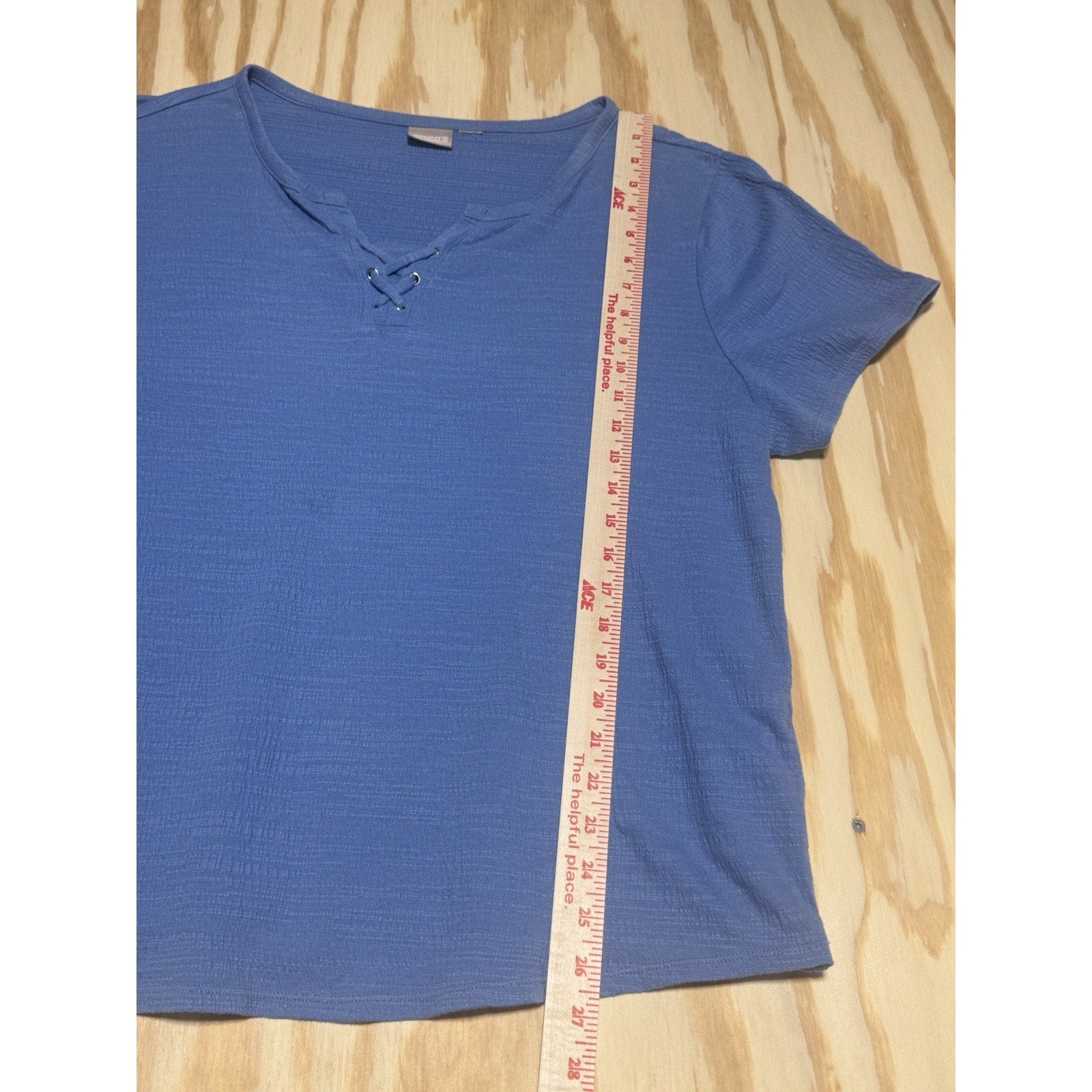 Chico's Blue Short Sleeve Pullover Knit Front Tied Women’s 2 (no tag) Measures L