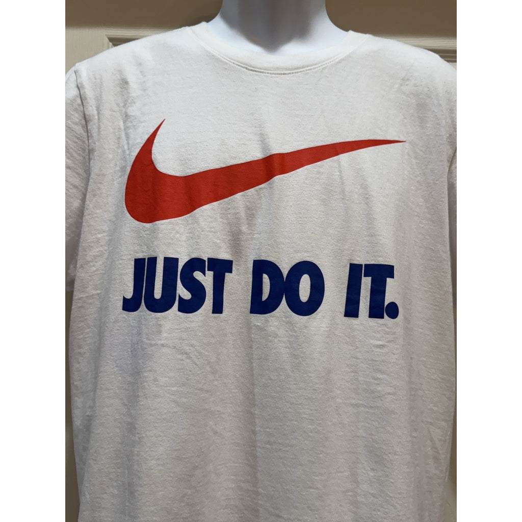 Nike Men's White "Just Dot It" Retro Short Sleeve Crew Neck Tee Size Medium