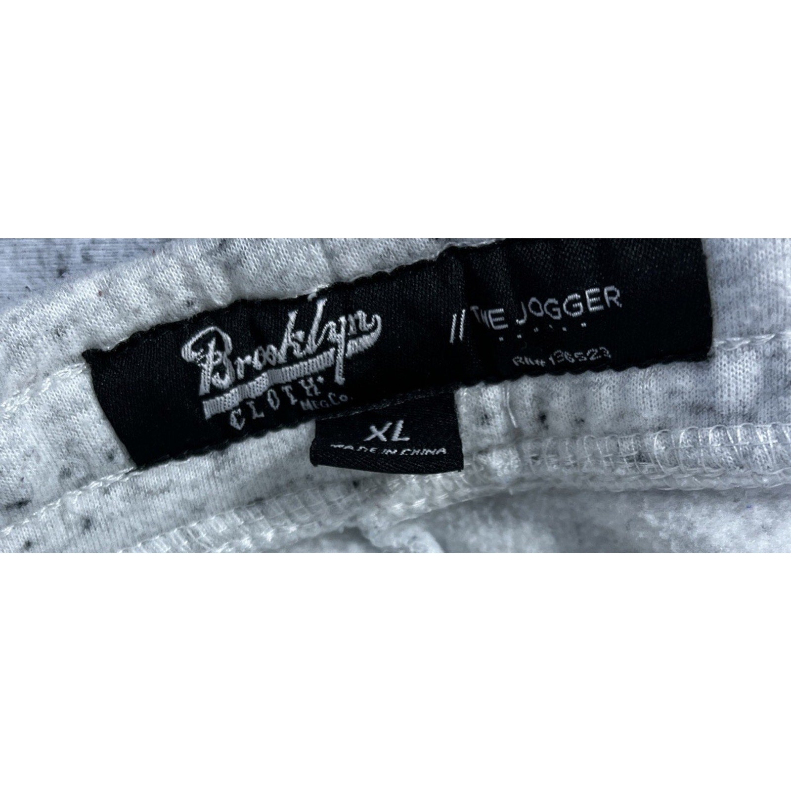 Young Men’s Teen Brooklyn Cloth Side Zip Jogger Size XL