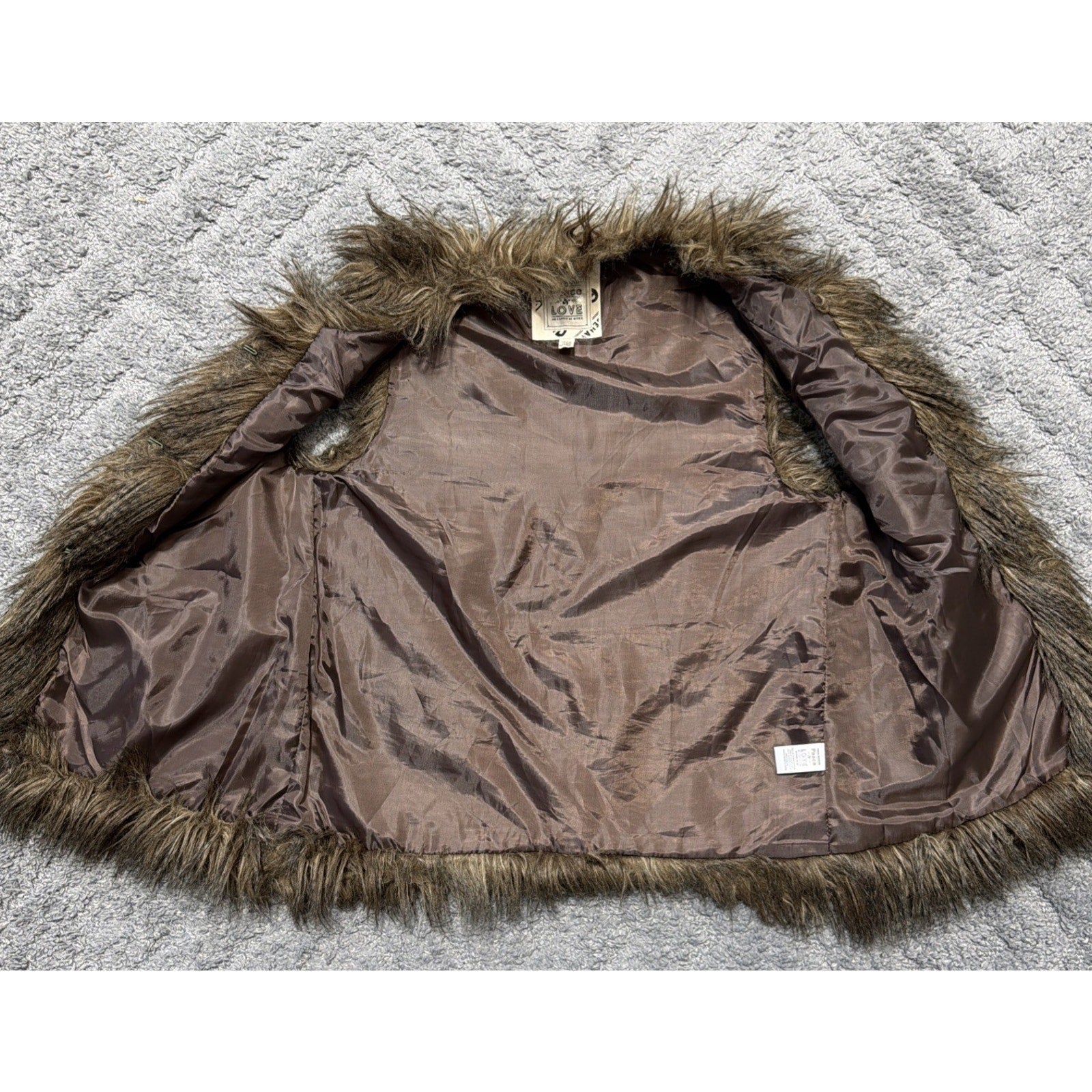 Urban Behavior Peace & Love Size L Brown Lined Faux Fur Vest Pockets