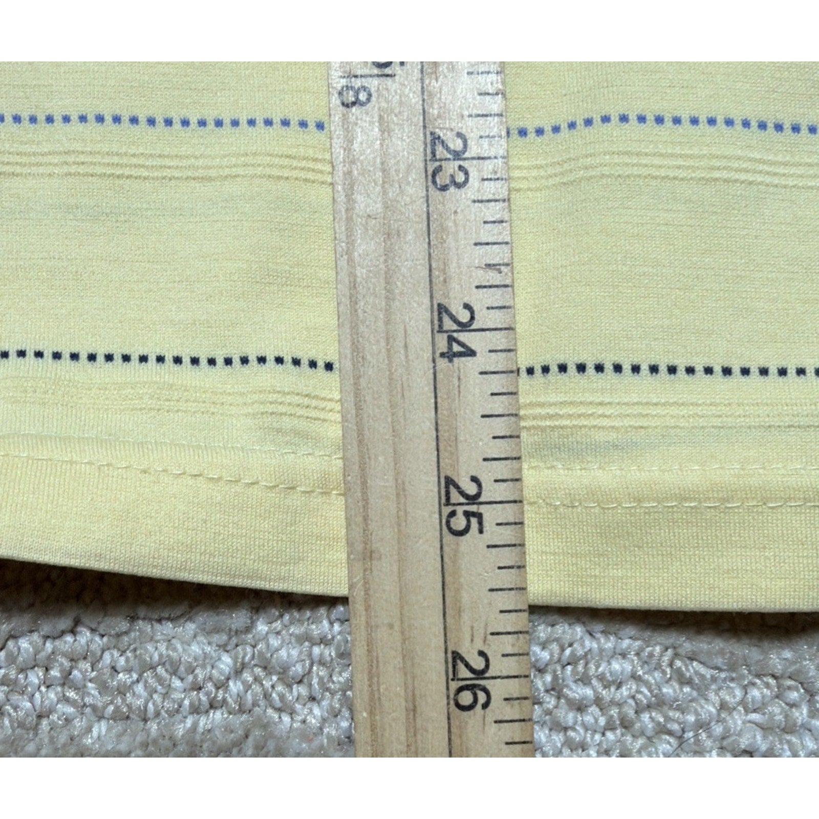 Greg Norman Shirt Mens Medium Pale Yellow Short Sleeve Golf Polo