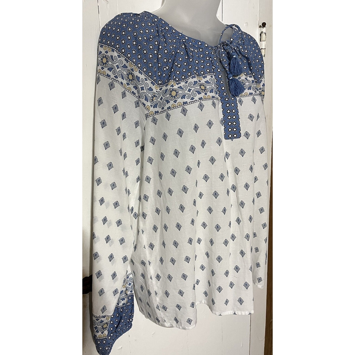 NAUTICA Women's Bright White Printed Split Tie-Neck Long-Sleeve Top Medium