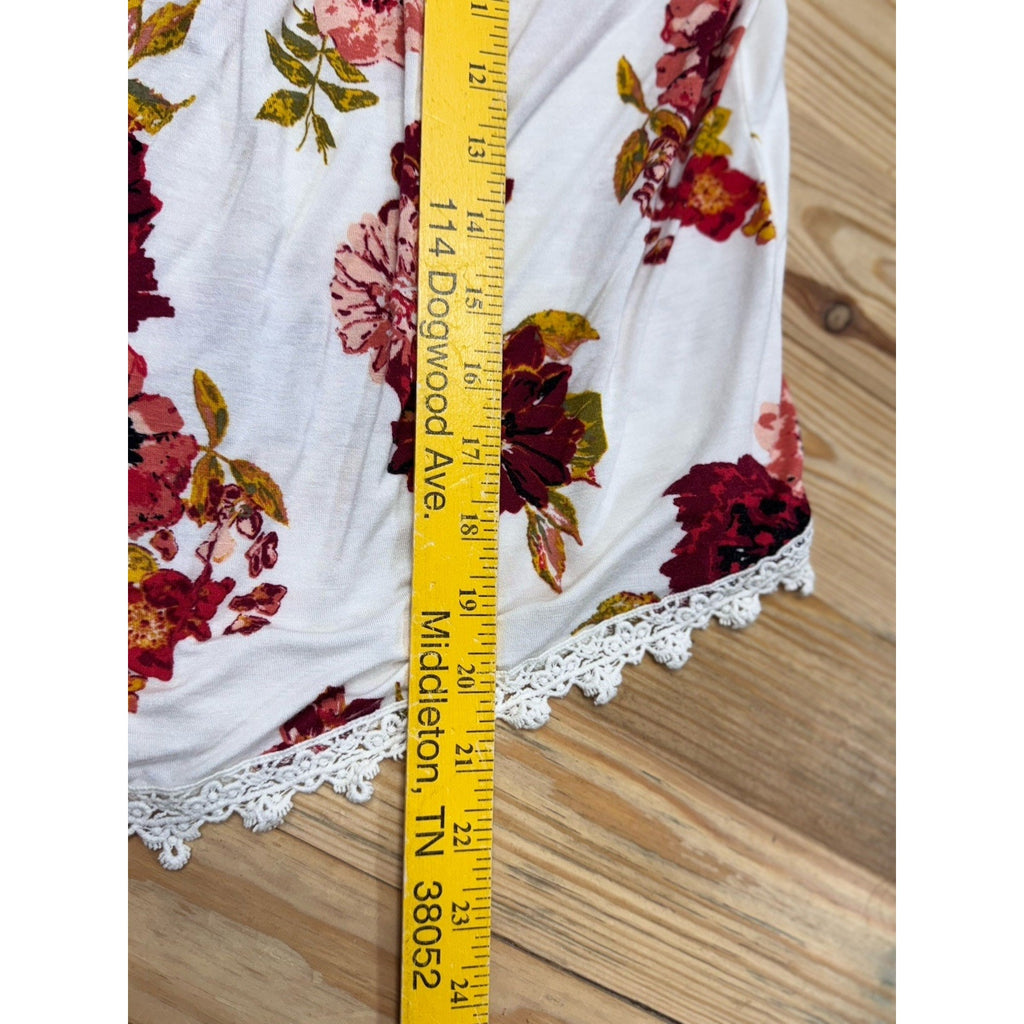 LUQ Women’s Size Large Floral Blouse, Lace Edge, Rusching Ivory Red