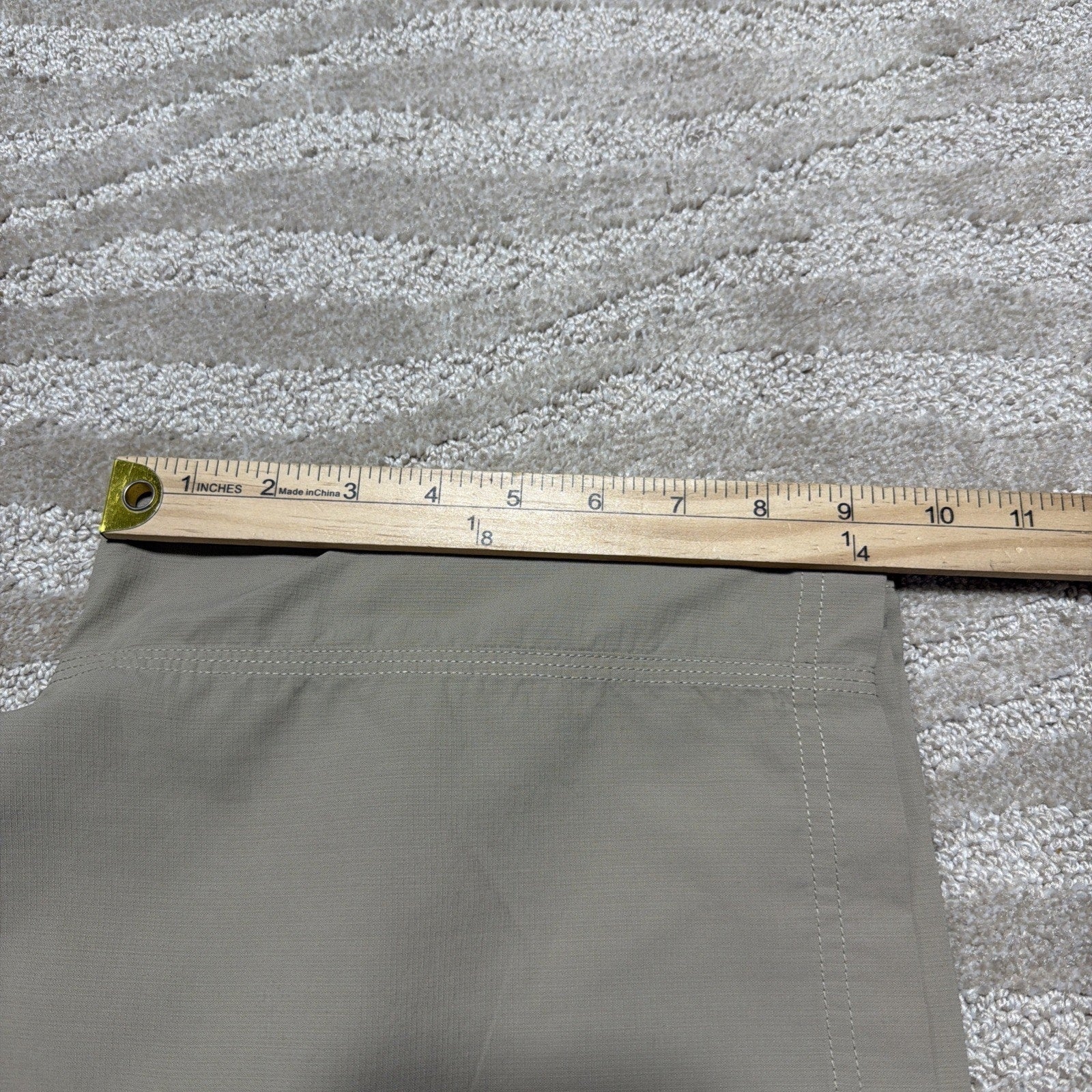 THE NORTH FACE Men's Horizon Nylon Cargo Utility Hiking Shorts Beige Size 36