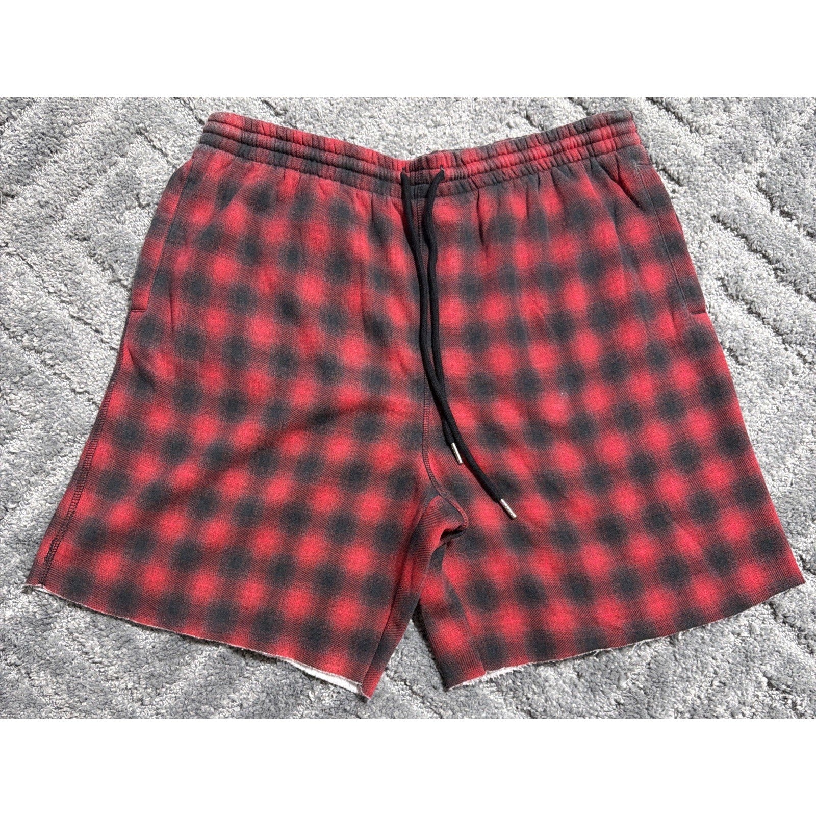 Urban Outfitters Fleece Shorts Mens XL Plaid Flannel Cut Off with Pockets