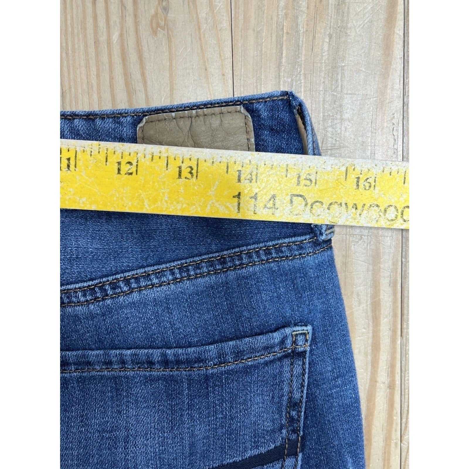 American Eagle Outfitters Tom Girl Button Fly Blue Jeans Woman Size 6
