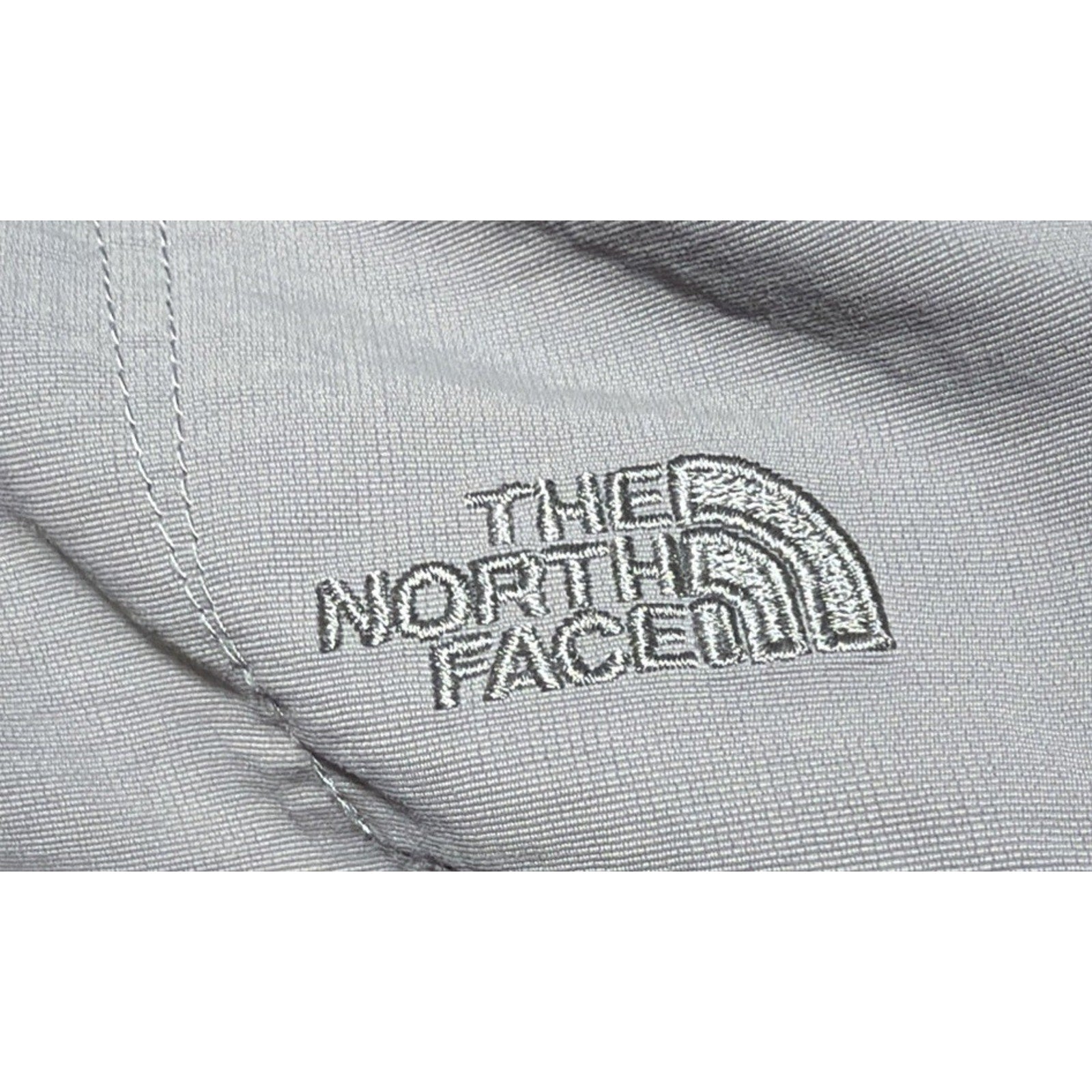 The North Face Hiking Pants Convertible Zip Off Shorts Gray Women's 8 Excellent