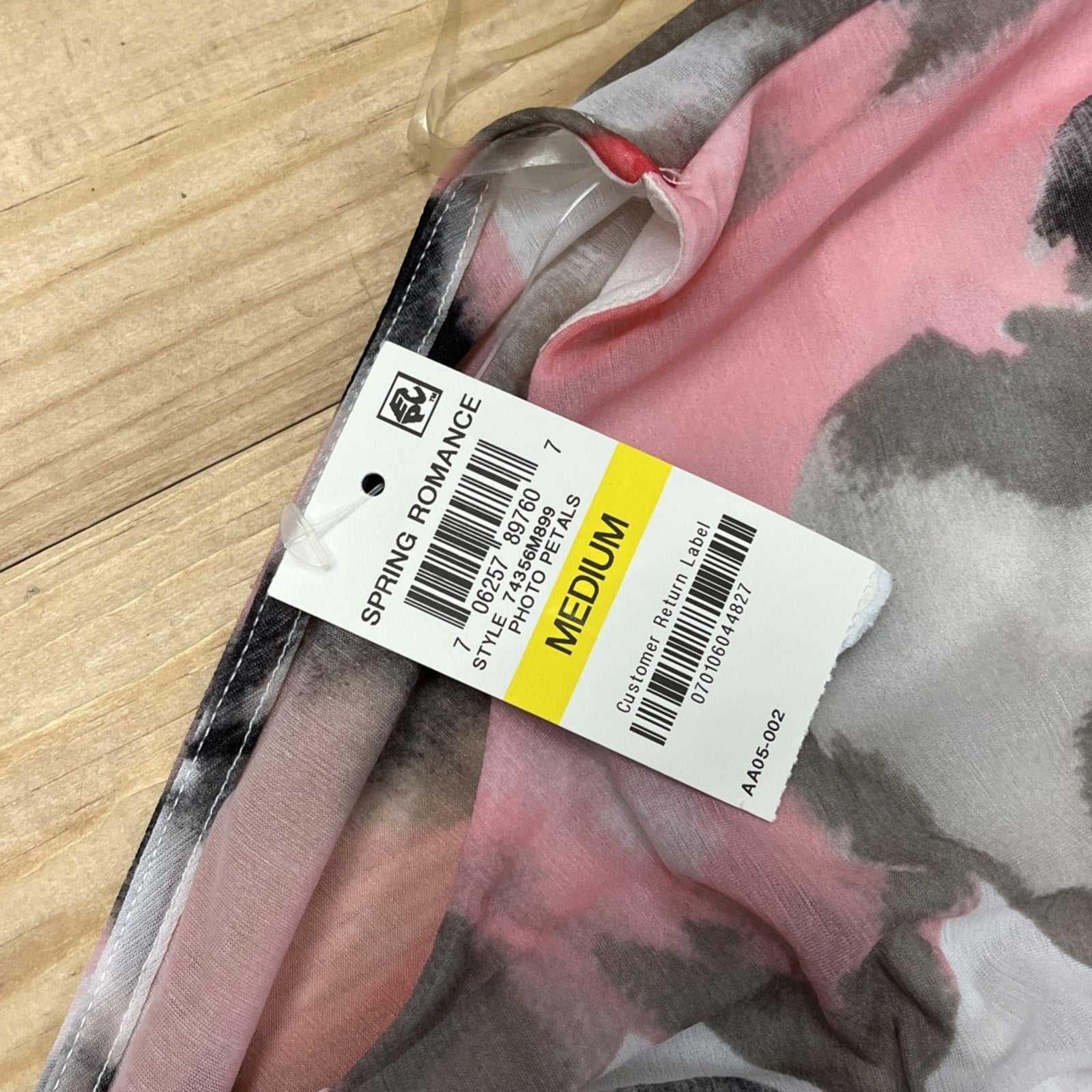 NWT INC International Concepts Women's Spring Romance Rose Petal Print Top Sz. M