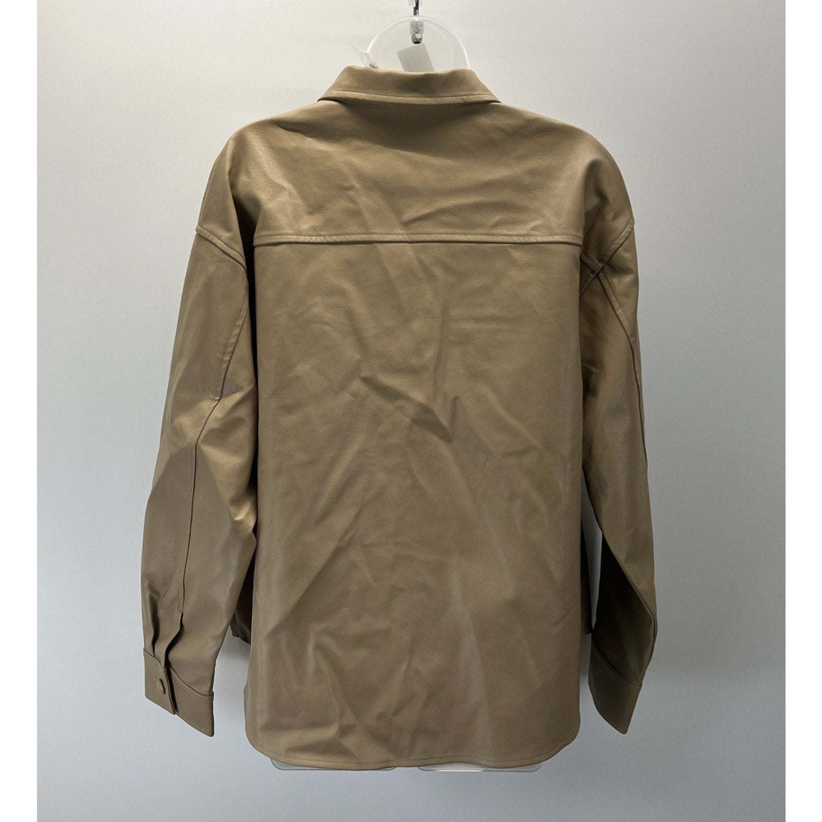 NWT Gilli Faux Leather Shacket Button Up Womens Tan Sz M