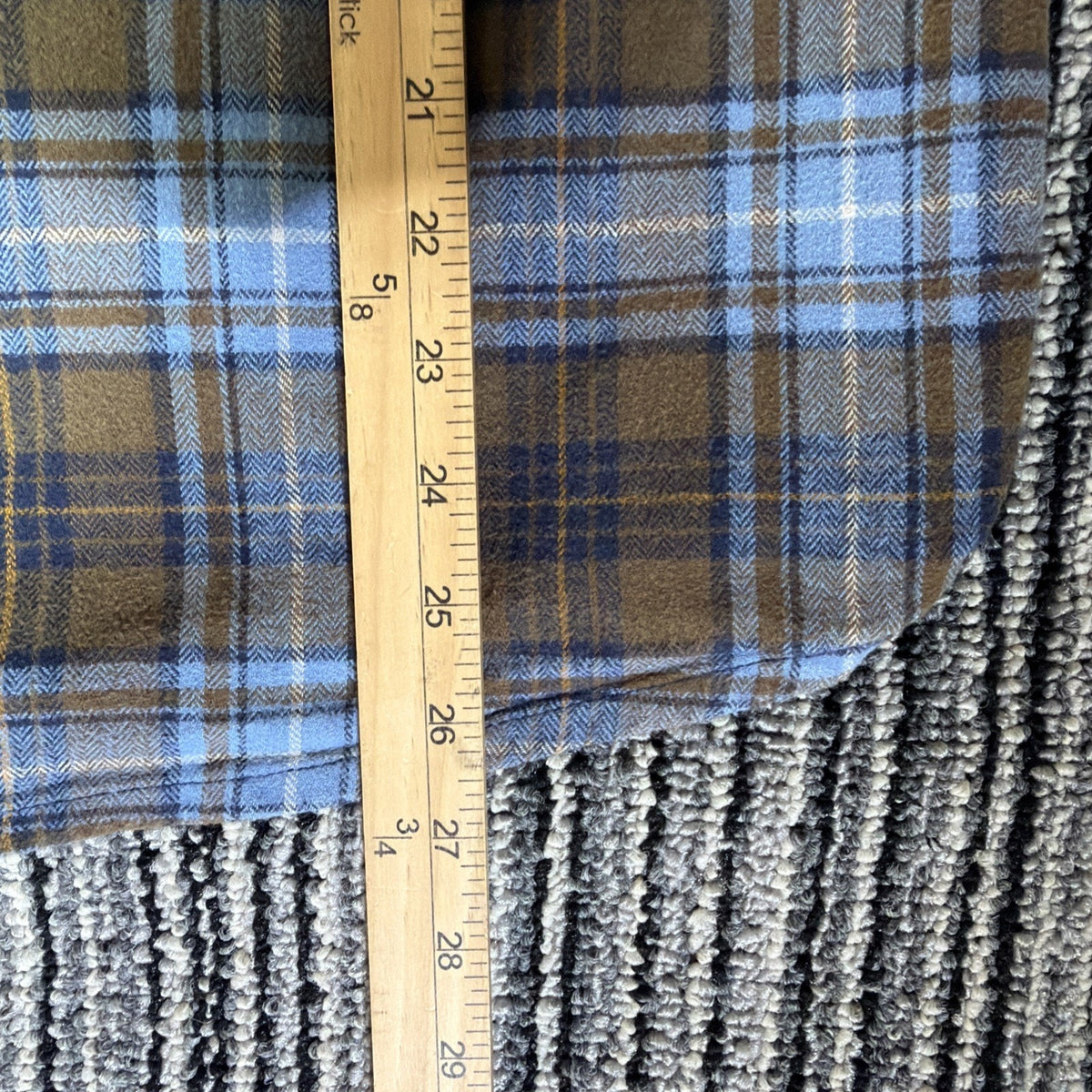 Eddie Bauer Shirt Blue Brown Plaid Flannel Mens Size Medium Outdoor Casual