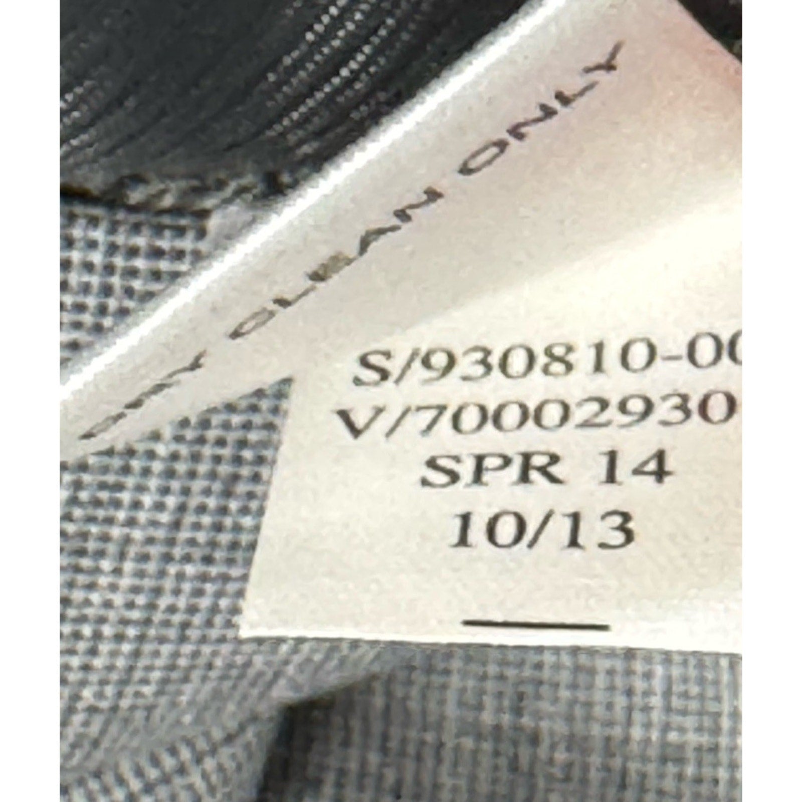 Banana Republic Martin Fit Classic Modern Women’s Size 12 Petite Gray Wool Blend
