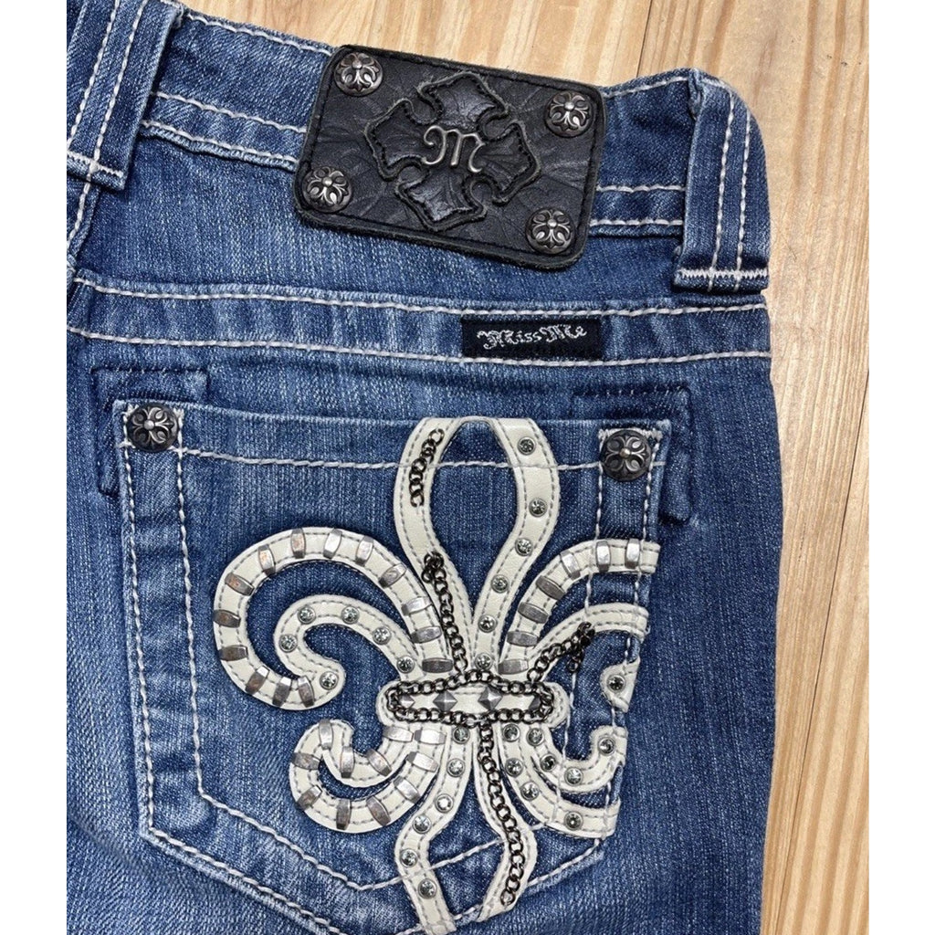 Miss Me Jeans Capri Women’s 26 Inseam 20" JP6048P5 Embellished Distressed