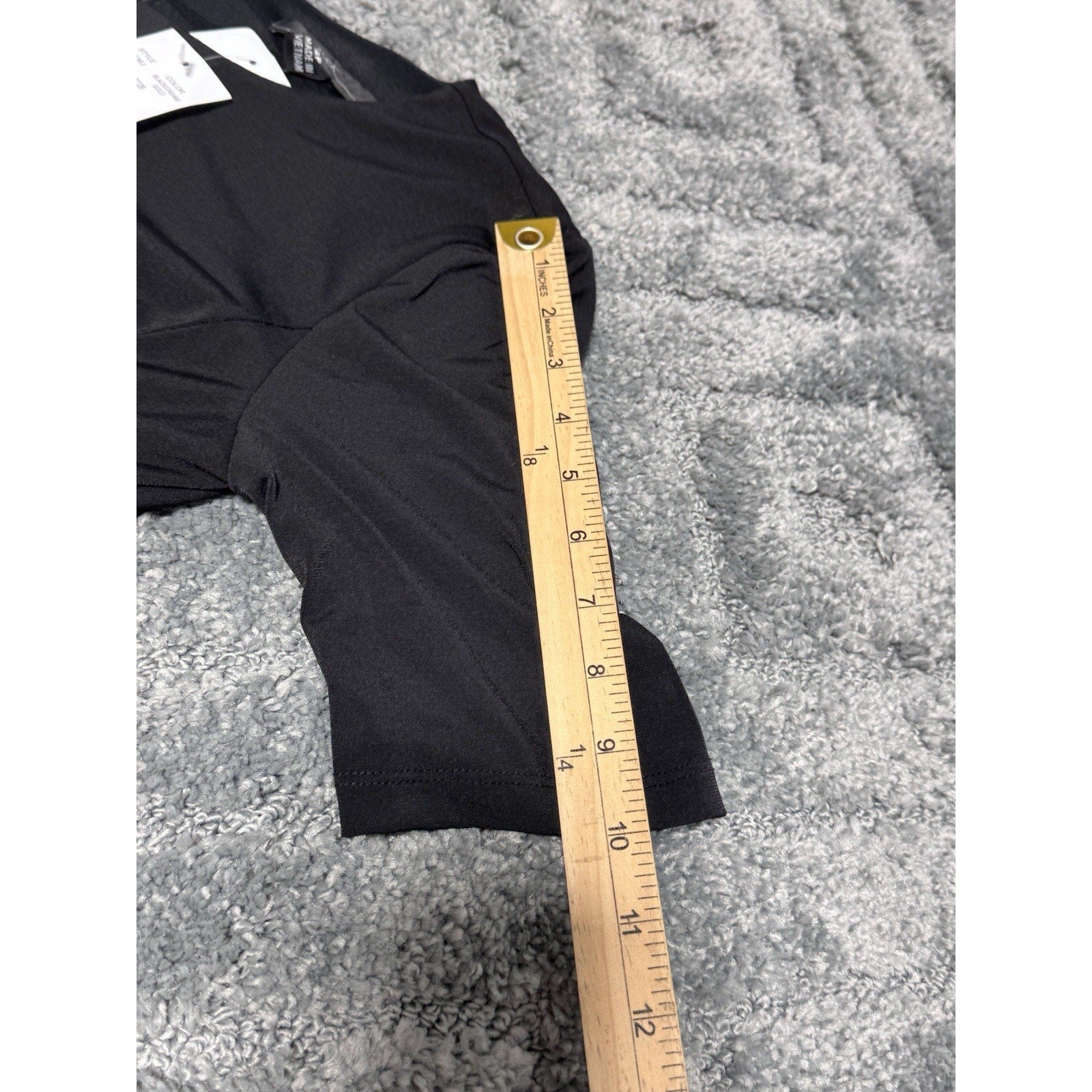 R&K Originals Black Gold & Ivory Tie Waist Dress with a Pleated Skirt New 4P