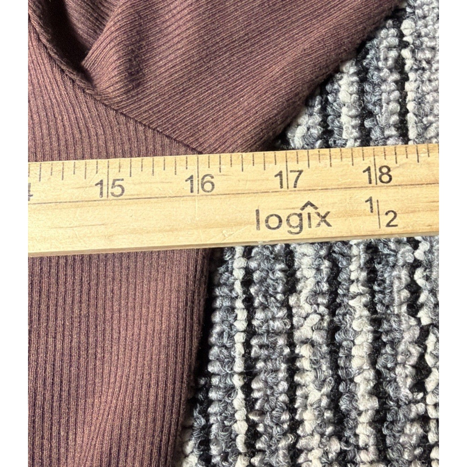 New SWS Essentials Ribbed Crop Top Womens M Brown Long Sleeve NWT
