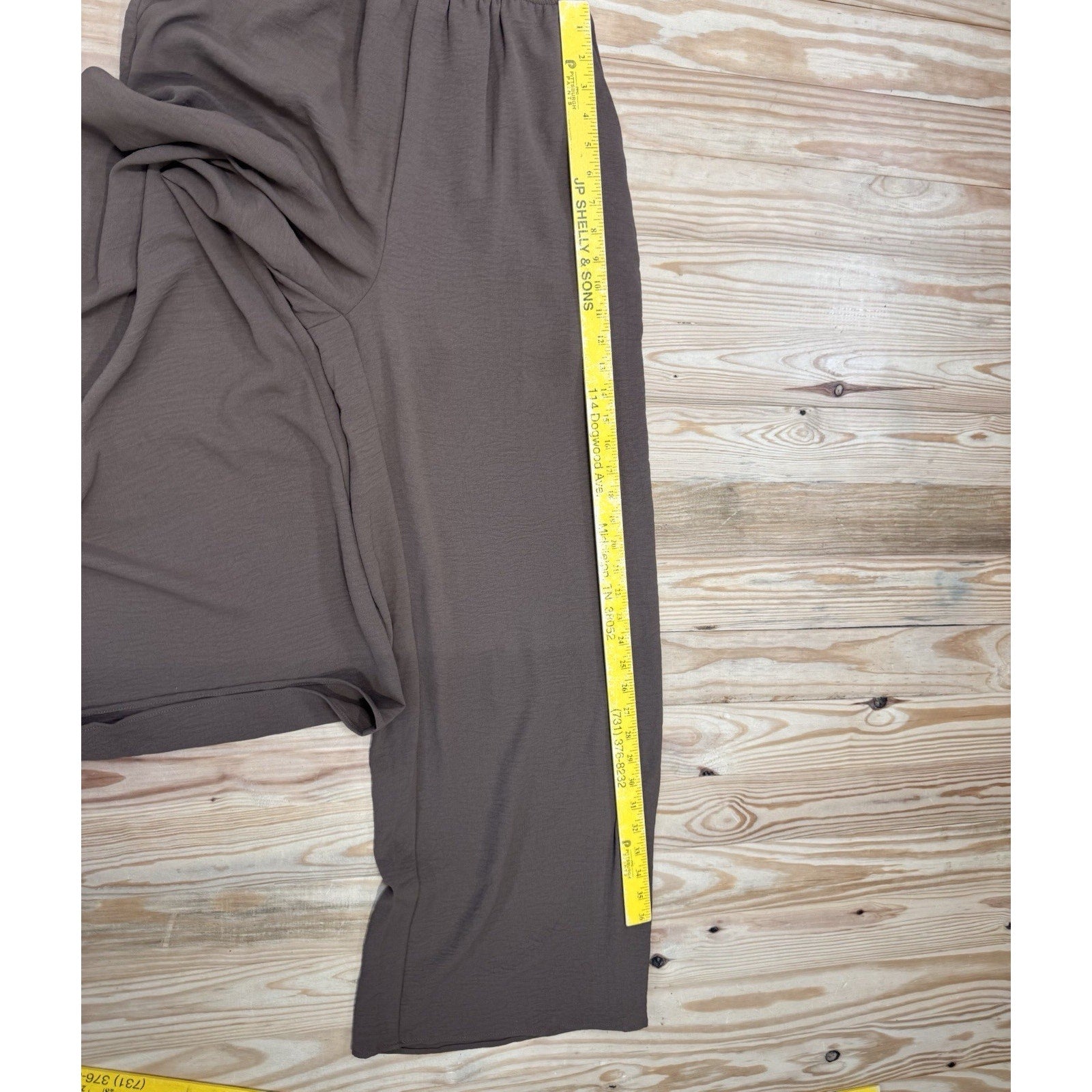 GILLI SPLIT NECK RUCHED WAIST JUMPSUIT Woven Brown Women’s Size Medium NWT