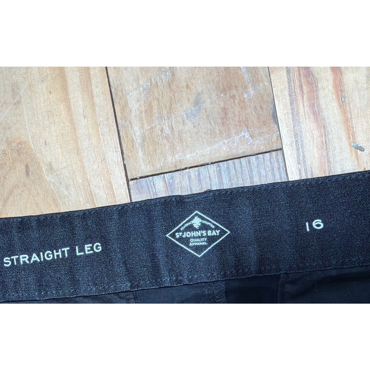 ST. JOHN’S BAY WOMEN’S 16 BLACK STRAIGHT LEG High Rise Comfort Waist PANTS