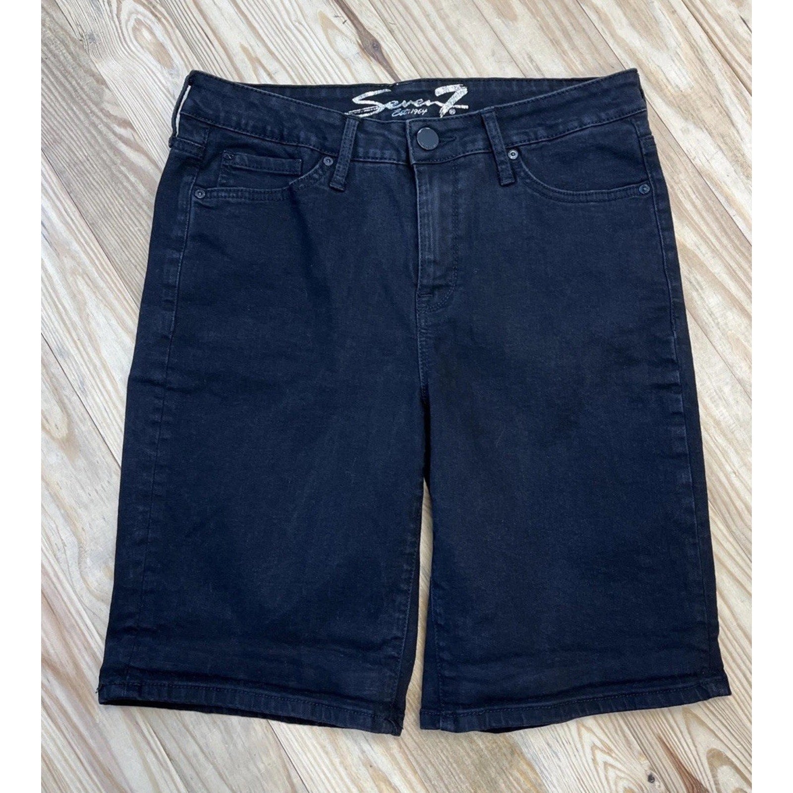 Seven7 Women's Sunset Bermuda Short Size 12 Black