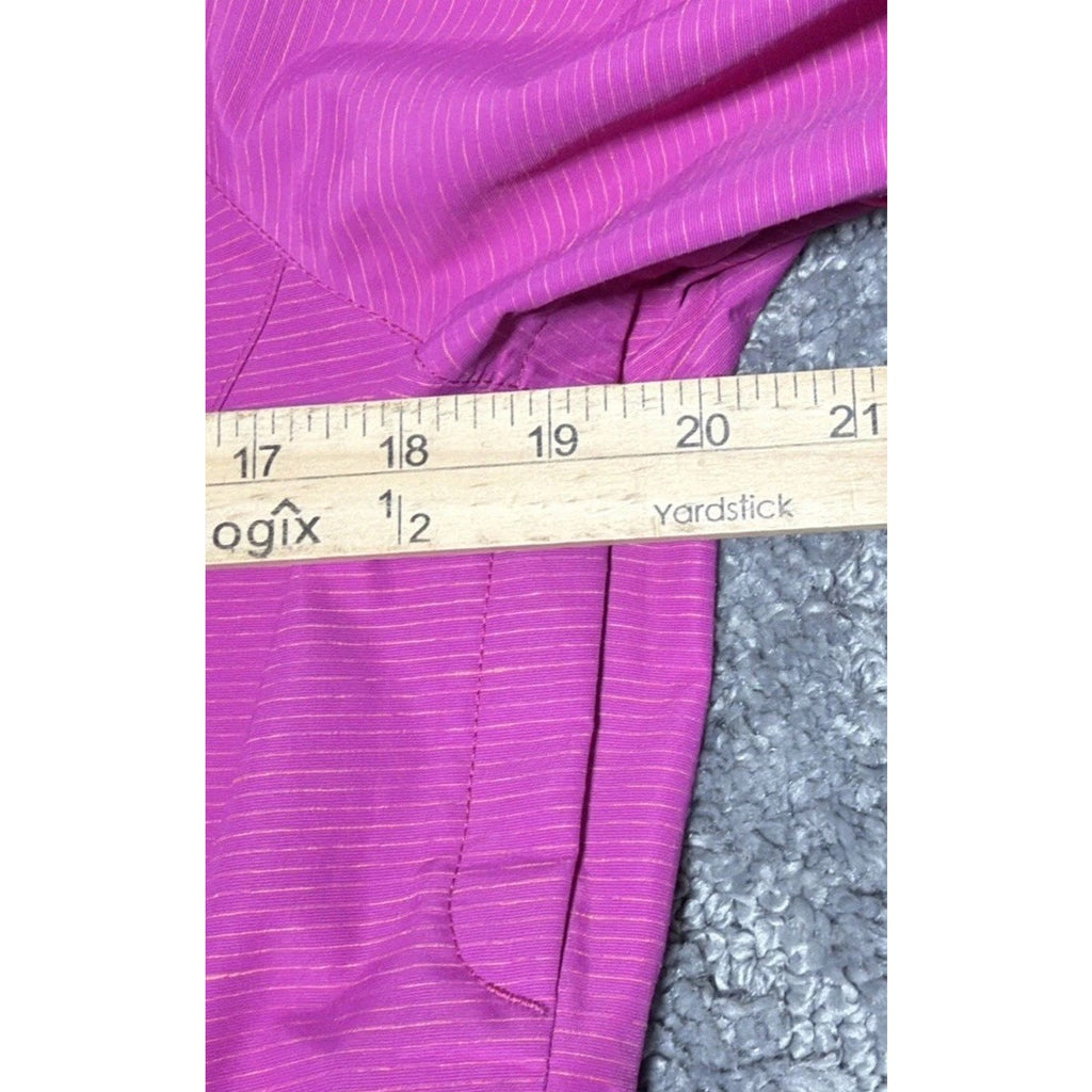 The North Face Women's Hyvent 2.5L Windbreaker Rain Jacket Medium