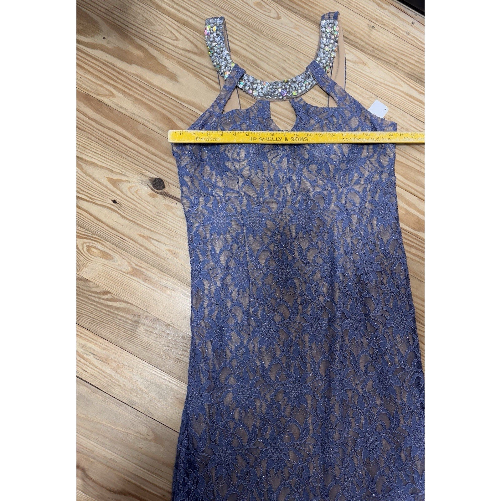 Deb Glitter Lace Lavender Formal Halter Gown Lined Women’s Size 18 NWT