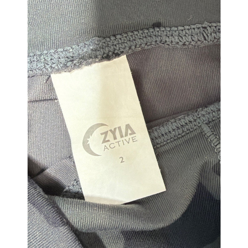 Womens Zyia Active size 2 Camo Cropped Leggings EUC