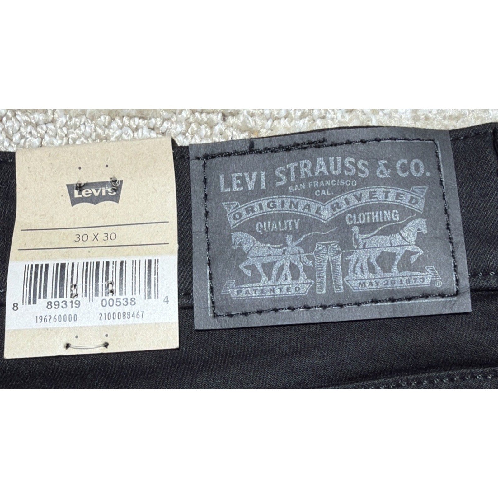 Levi’s 311 Shaping Skinny Women’s Black Jeans Size 30x30 Brand New NWT