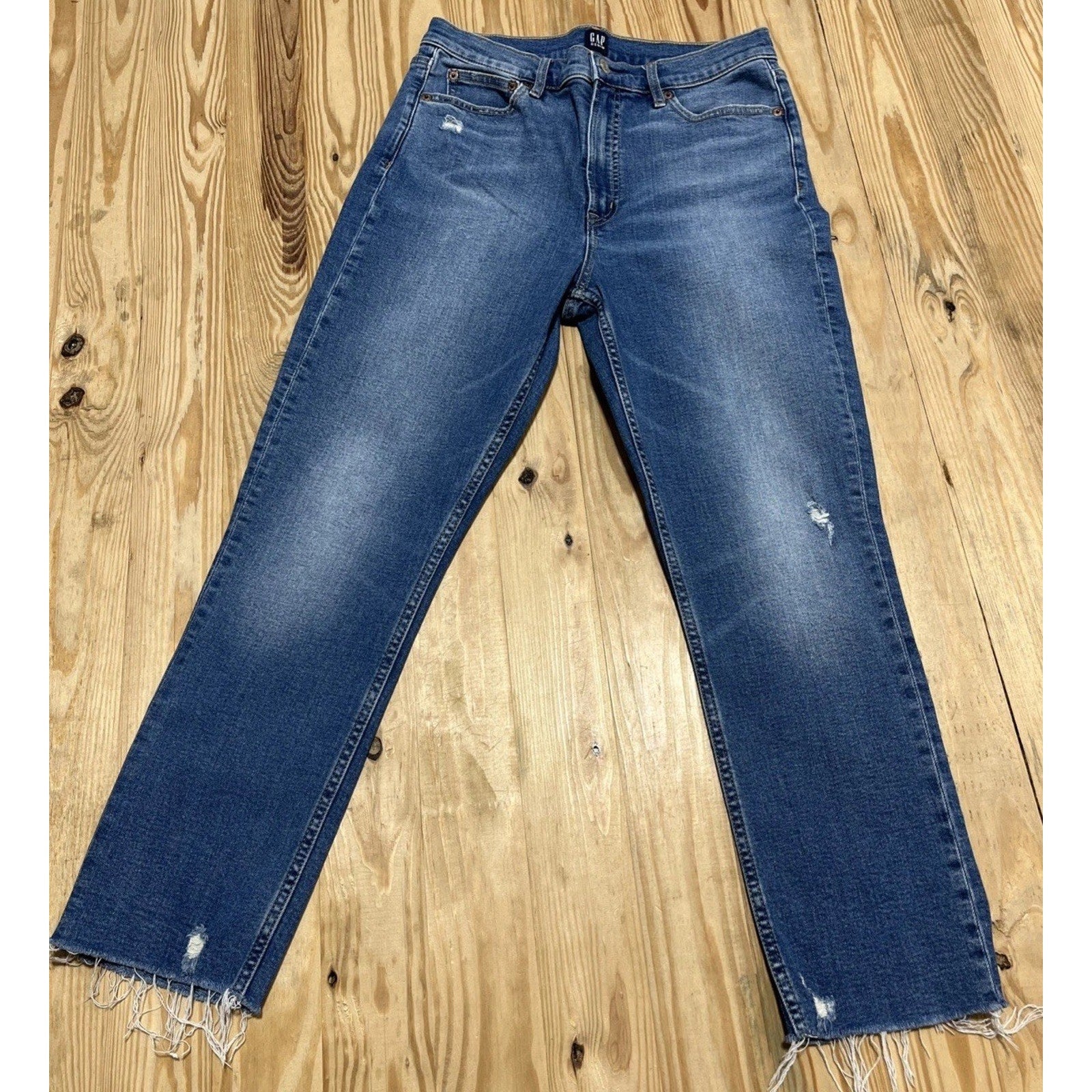GAP women’s size 10/30 high rise Raw Hem Distressed cigarette jeans
