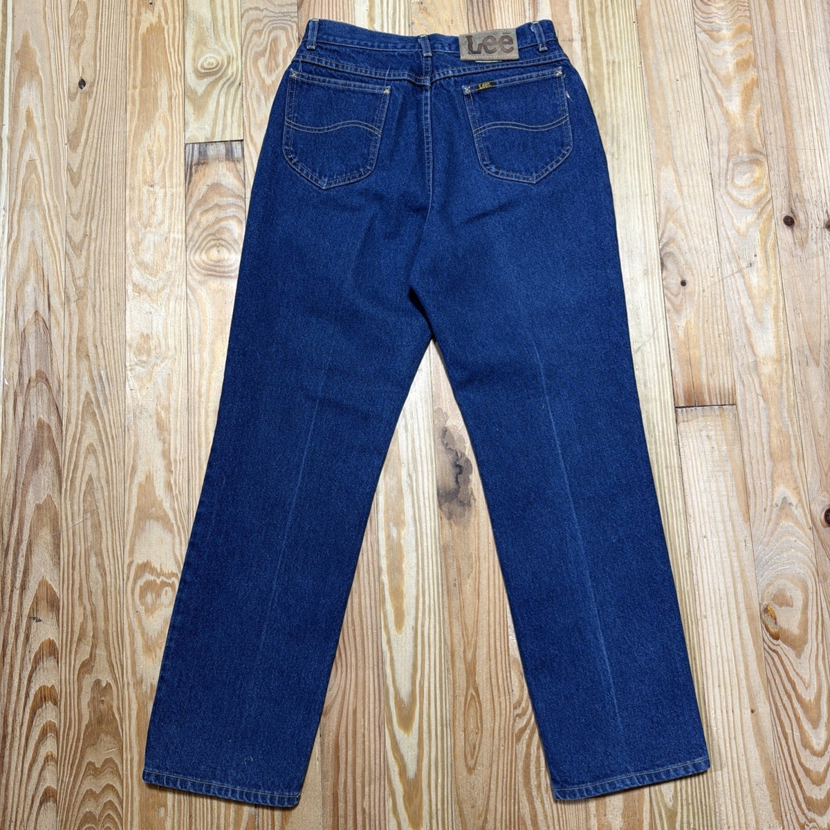 Vintage Lee Jeans Women’s Size Dark Wash Denim Straight High Rise 27x29