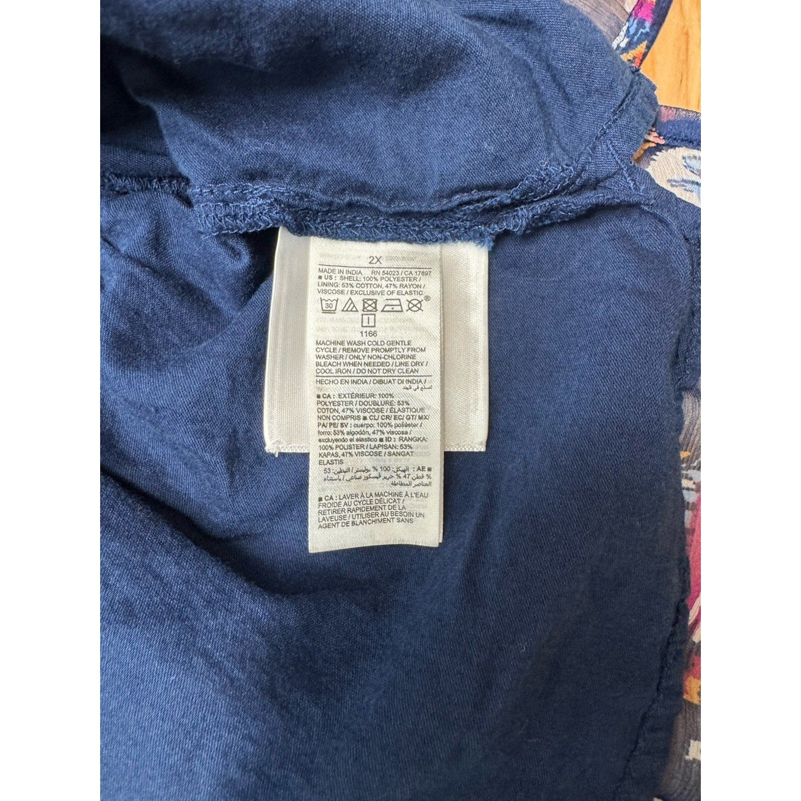 Old Navy Top Blue V-Neck Blouse Smocked Waist Cap Sleeve Geometric Women’s 2X