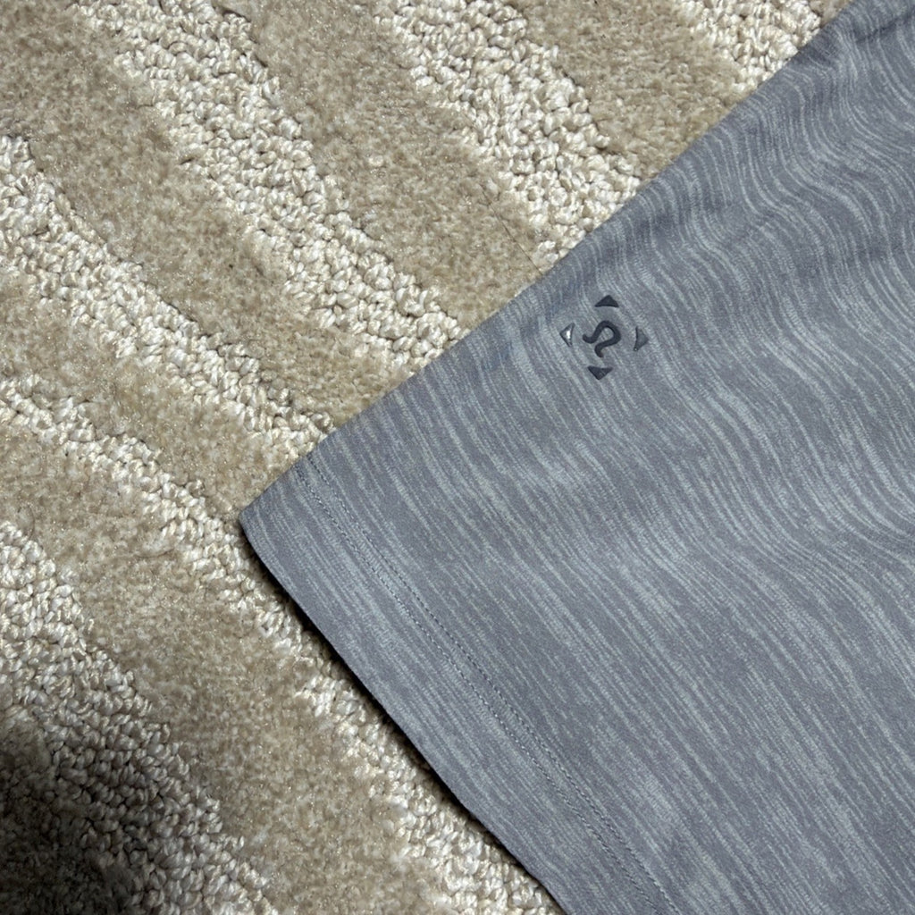 Lululemon Men’s T.H.E. Short No Liner Heather Allover Sea Salt Light Cast L
