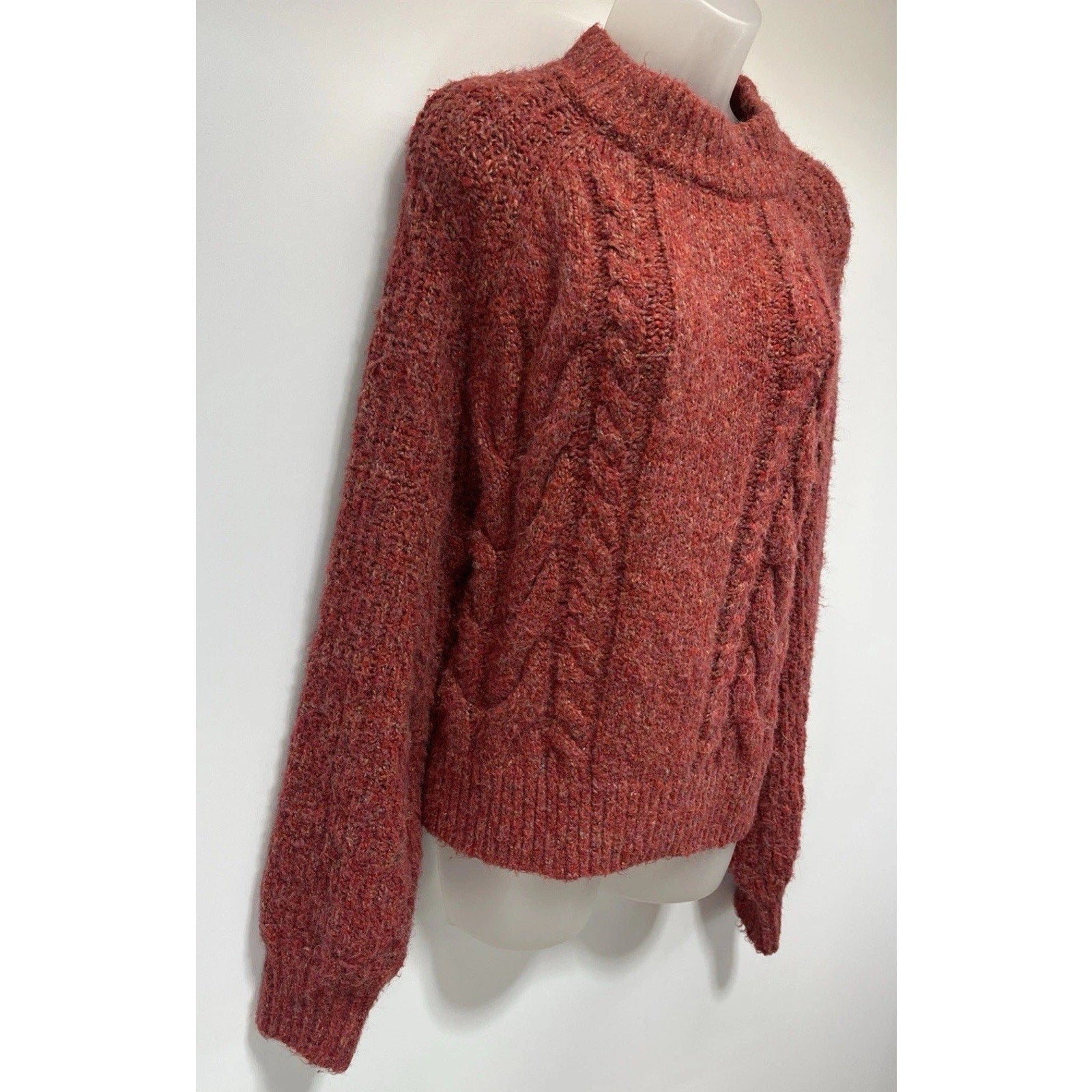 Universal Thread Goods Co Women’s Knit Sweater Red Size L Large