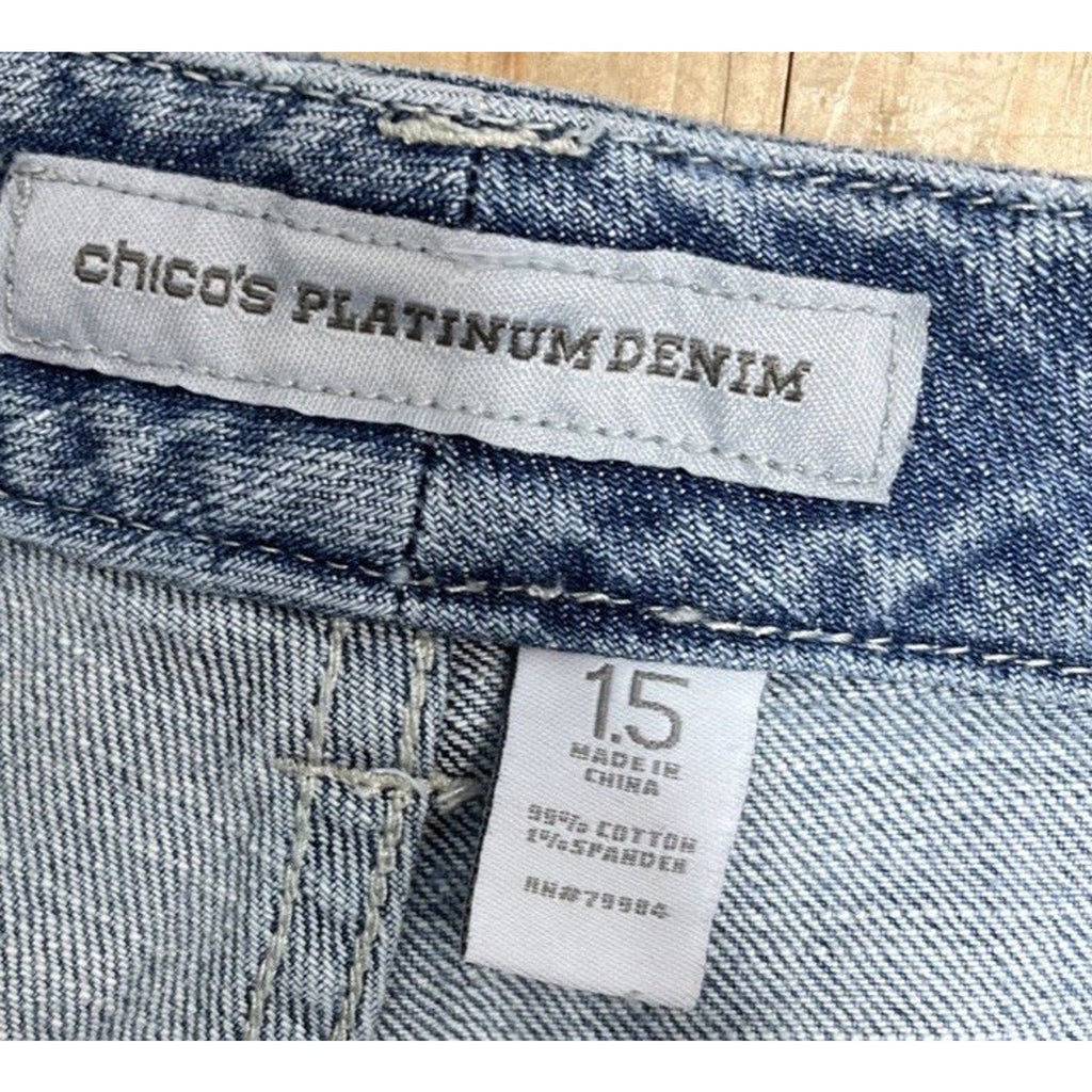 Chico’s Platinum Jeans Ultimate Fit Slim Leg Crop Size 1.5 Blue Cotton Blend