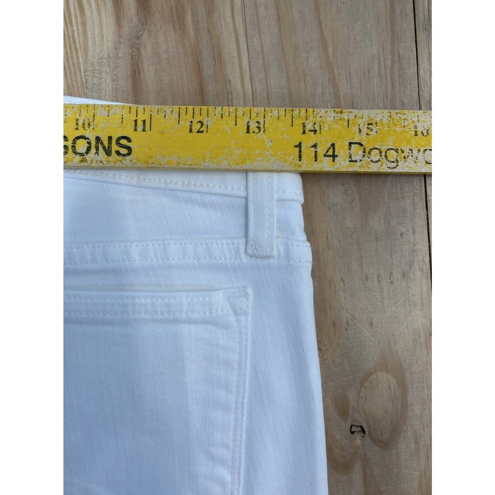 J Crew 9 inch Toothpick Jeans Womens Size 25x28 White Wash