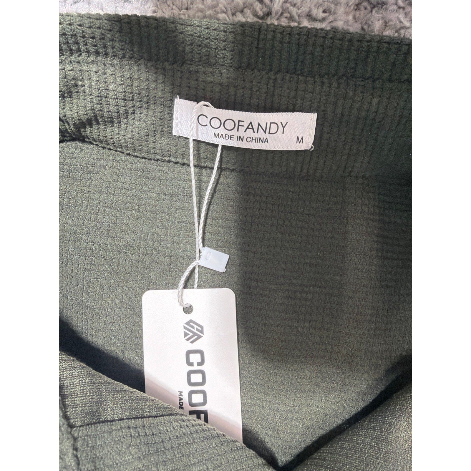 New COOFANDY Men's Corduroy Long Sleeve Button Down Shirt Green Size Medium