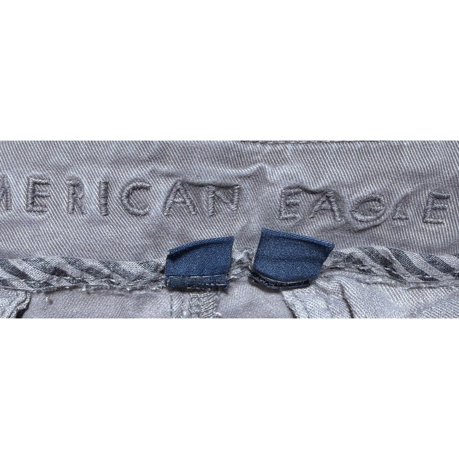 American Eagle Original Straight Lived In Khakis Gray Flex Chino Pants 28x34
