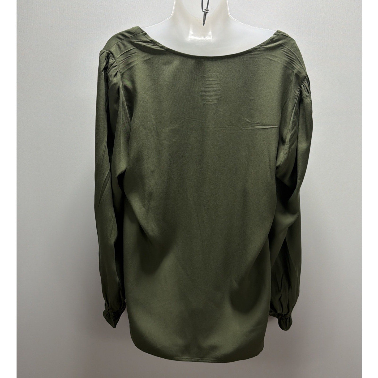 TIME AND TRU MATERNITY Sea Turtle Green Long Sleeve Square Neck Blouse L NWT
