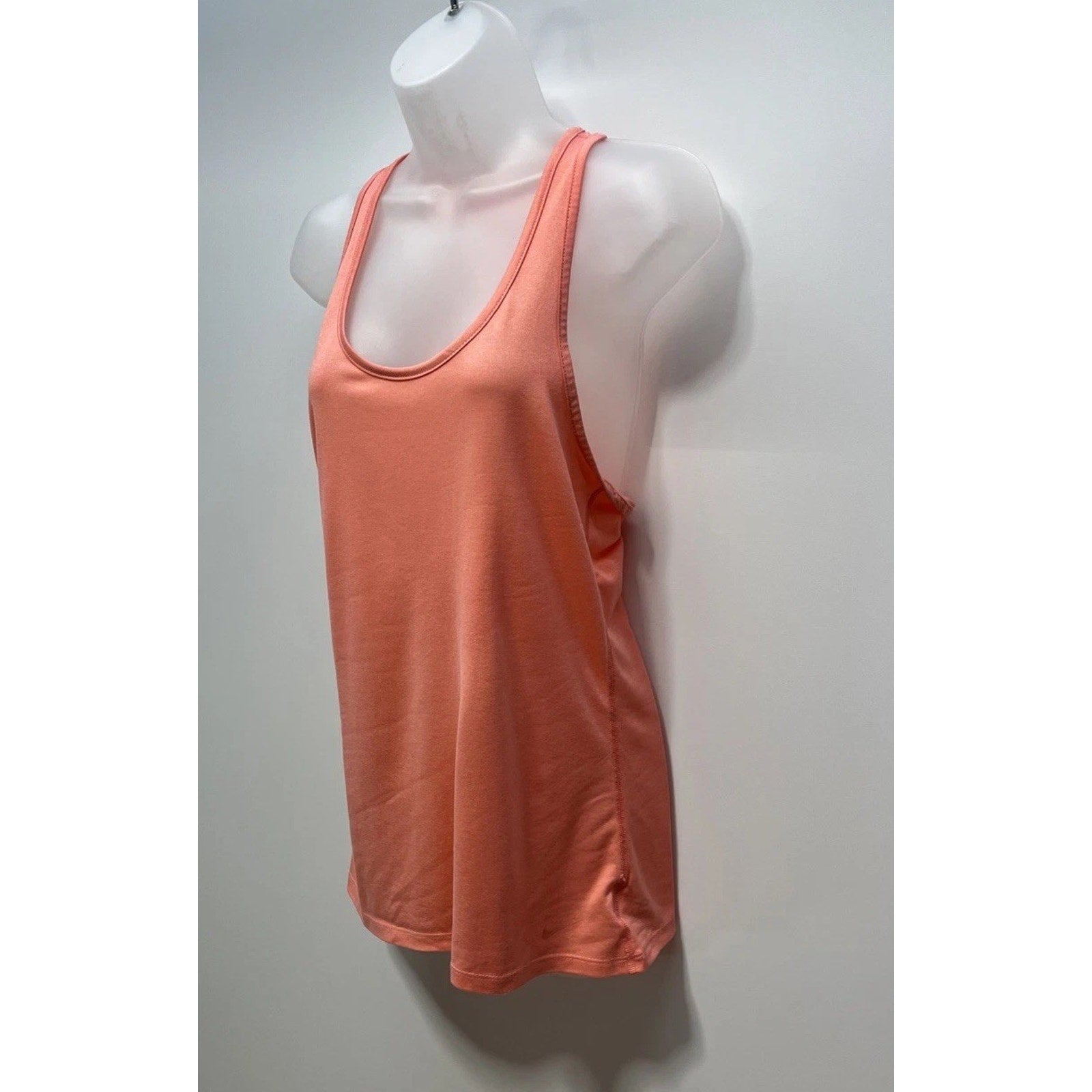 Nike Dri Fit Womens Tank Top Shirt M Pink Racerback Loose Lightweight Active