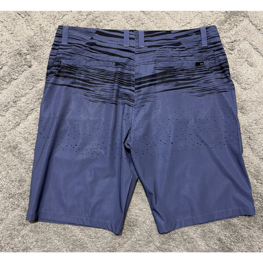 Mens Oakley Wave Shorts Size 36 Inseam 11" Ohydrolix Blue Indigo Stretch
