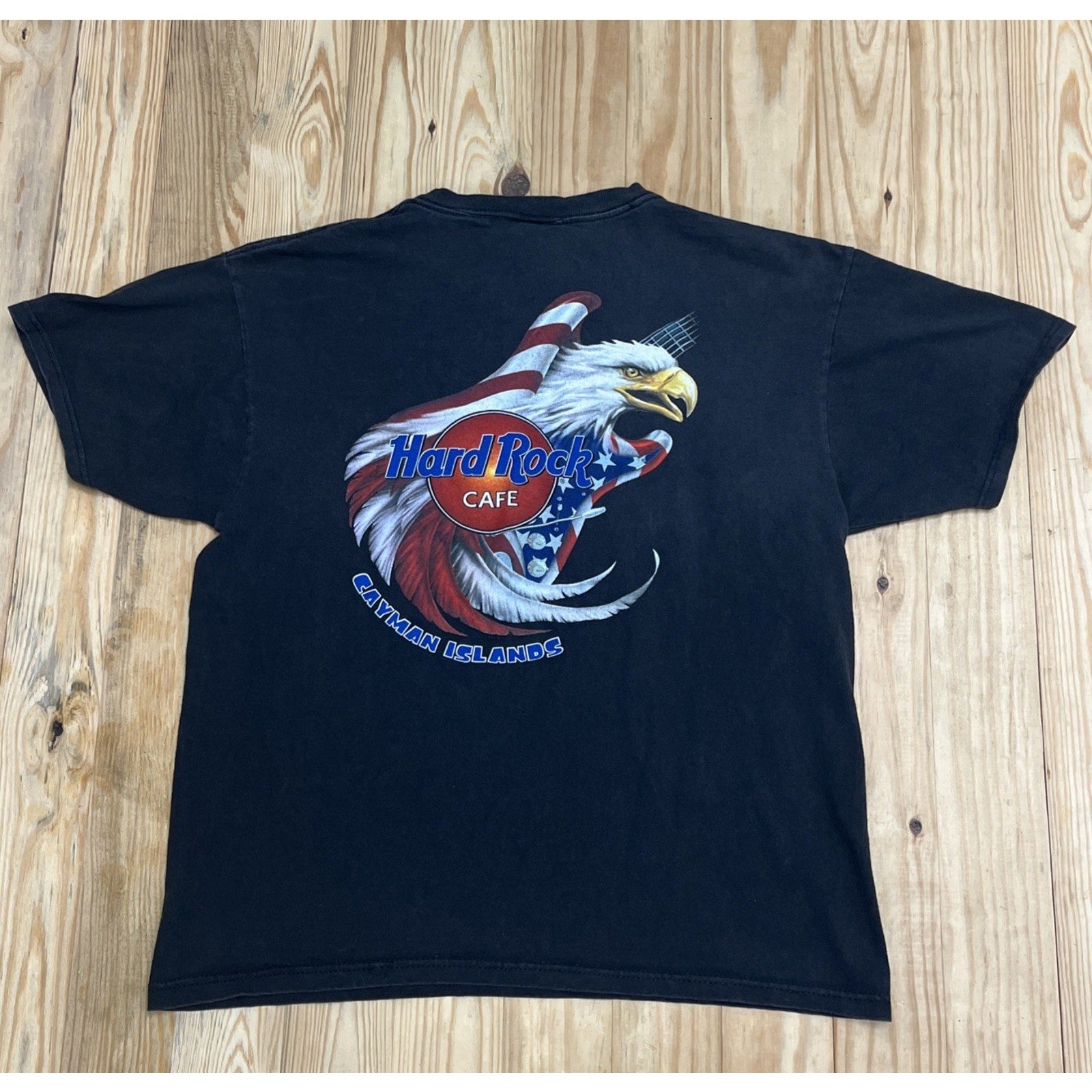 90s VINTAGE HARD ROCK CAFE SHIRT HEAVY TEE CAYMAN ISLANDS M