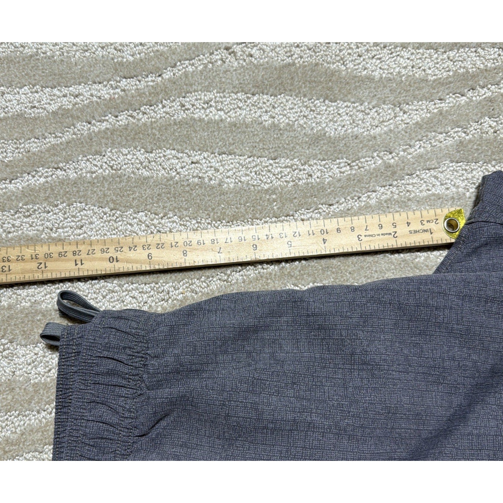 The North Face Shorts Mens L Gray Swim Trunks Mesh Lined Pockets TNF