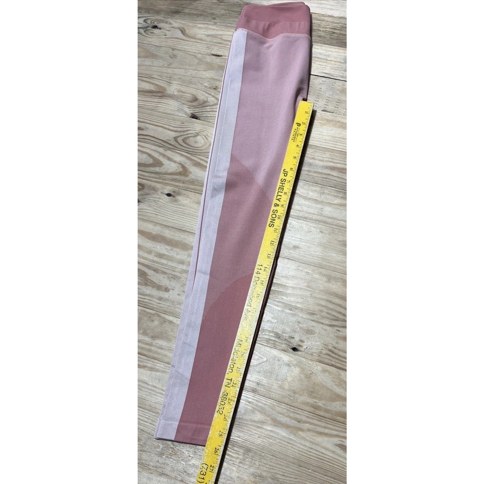 Lululemon Ebb to Train Leggings Tight Abstract Pink Salmon Color 25" Size 4