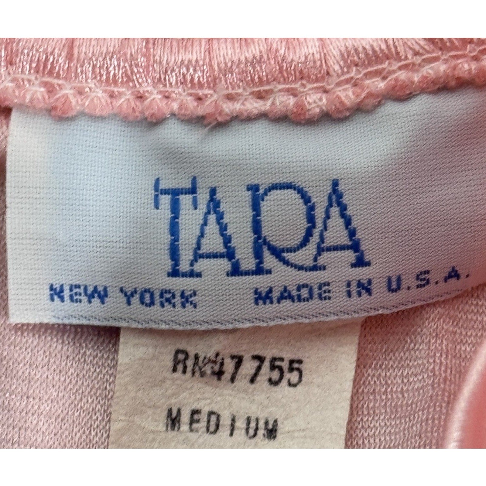 Vintage Tara House Coat Robe Gown Kaftan Pink Lace USA Size Women’s Medium