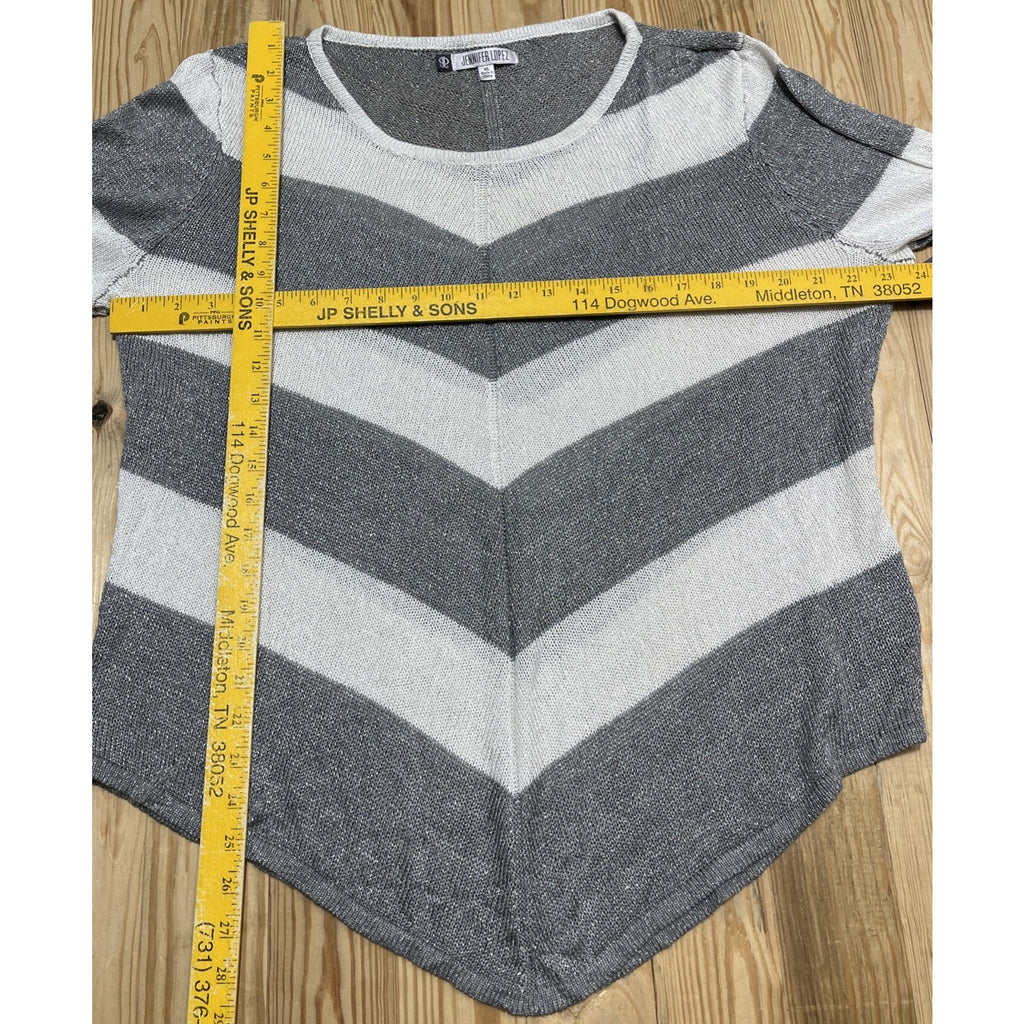 NWT Jennifer Lopez Light Weight Metallic White Gray Long Sleeve Sweater Size XL