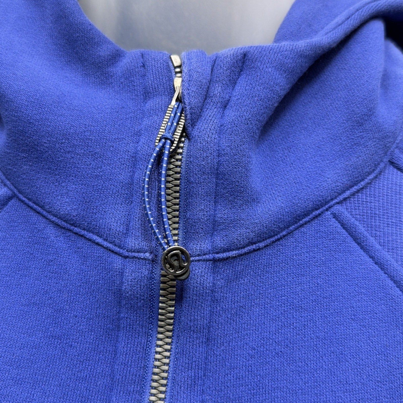 Lululemon Scuba Oversized Half Zip Hoodie Womens M/L Blue Purple Cropped Funnel