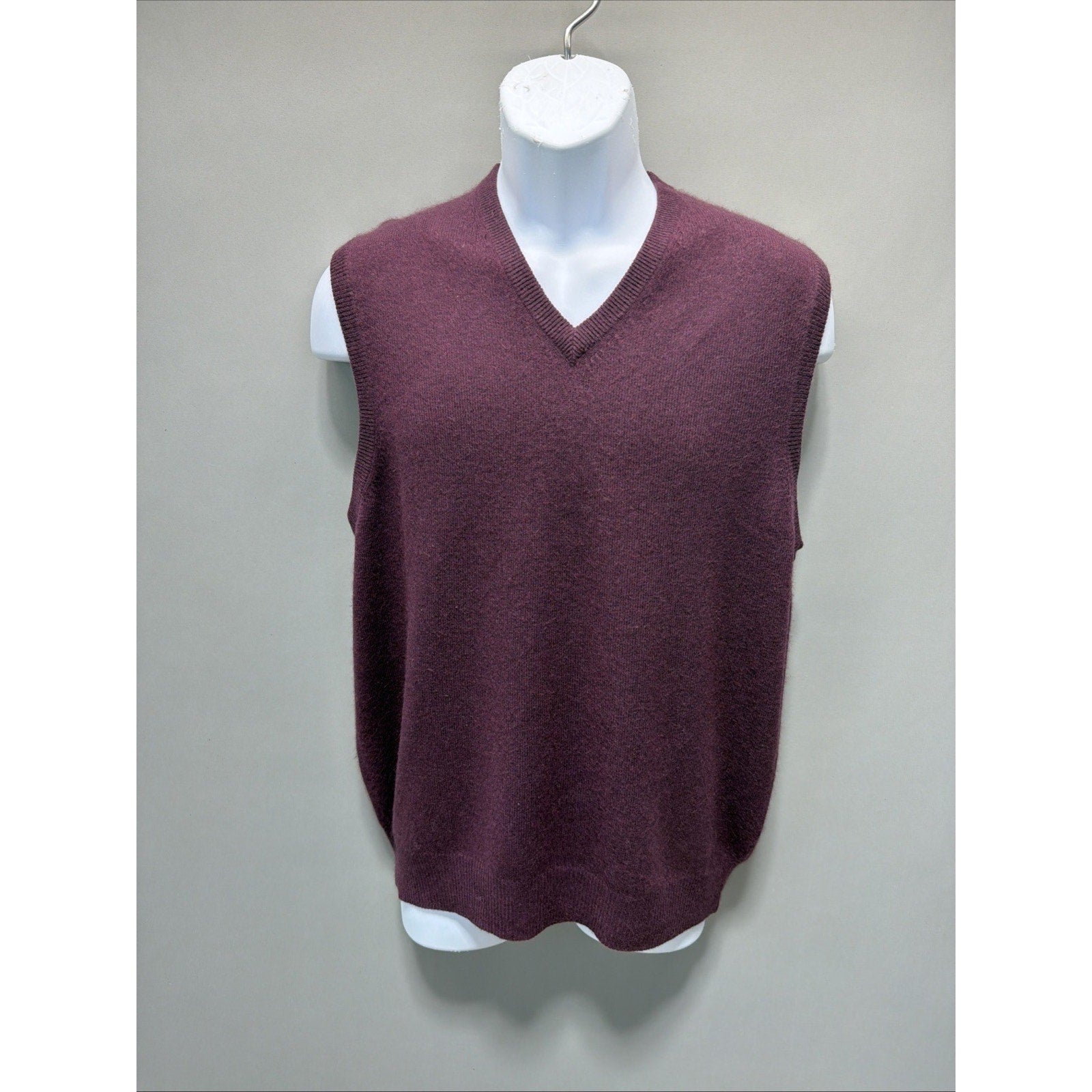 Club Room Estate Club Sweater Vest Small 100% Cashmere Casual Preppy Old Money